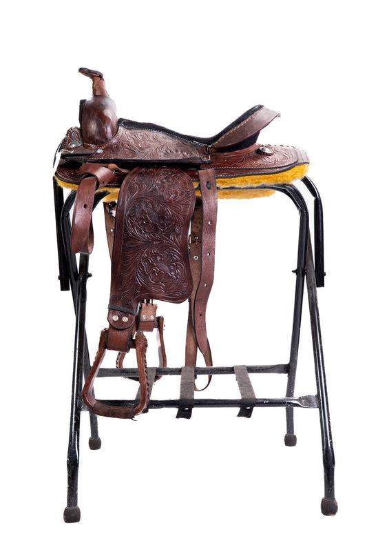 MONTURA TEXANA GRABADA COCIDA A MANO FUSTE 16 NEGRO